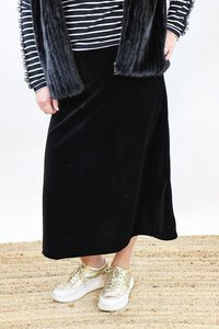 Alice & Lily Velvet Skirt