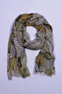 Alice & Lily Petal Scarf