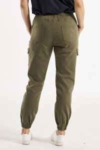 Betty Basics Connecticut Cargo Jean 