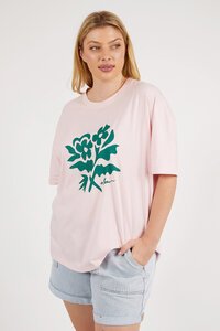 Elm Bouquet Tee