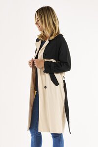 Betty Basics Splice Trench Coat