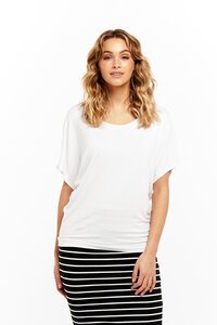 Betty Basics Maui Tee