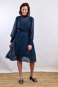 Memo Shirred Cuff & Neck Dress