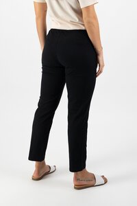 Vassalli Slim Ankle Grazer Elastic Waist Pant