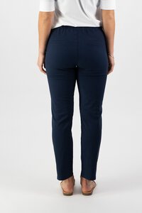 Vassalli Slim Ankle Grazer Elastic Waist Pant