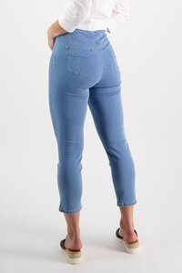 Vassalli Skinny 7-8 Denim Pull On Pant - Mid Wash