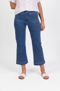 Vassalli Straight Leg Ankle Grazer Jean