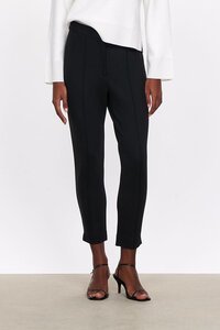 Veronika Maine Ponte Crop Pant