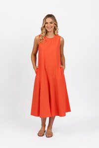 Vassalli Sleeveless Round Neck Dress