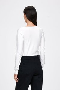 Veronika Maine Long Sleeve V-Neck Knit