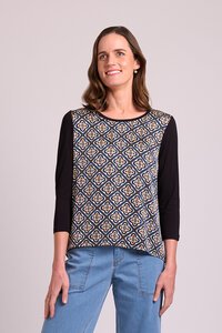 Memo Relaxed Fit Contrast Front Top