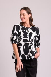 Oh Three Swing Volume Sleeve Print Top