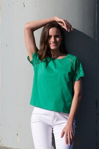 Memo Broderie Sleeve Tee