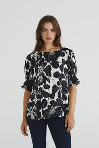 Lania the Label Plaza Top