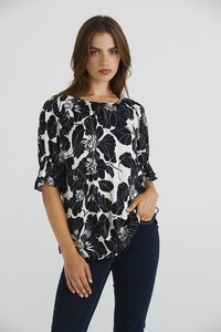 Lania the Label Plaza Top