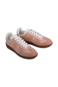 EOS Melbaa Sneaker