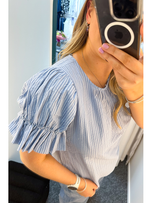 Seeking Lola Vibrant Top