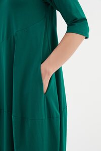 Tirelli V Neck Diagonal Seam Dress