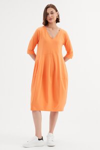 Tirelli V Neck Diagonal Seam Dress