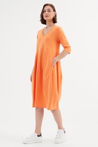 Tirelli V Neck Diagonal Seam Dress