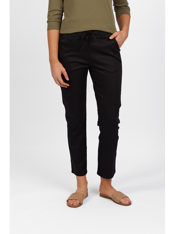 Vassalli Slim Ankle Grazer Lightweight Pull On Pant