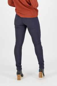 Vassalli Skinny Embossed Pull On Pant