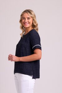 Oh Three Rib Trim Step Hem Check Top