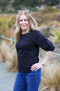 White On Black Puff Sleeve Top