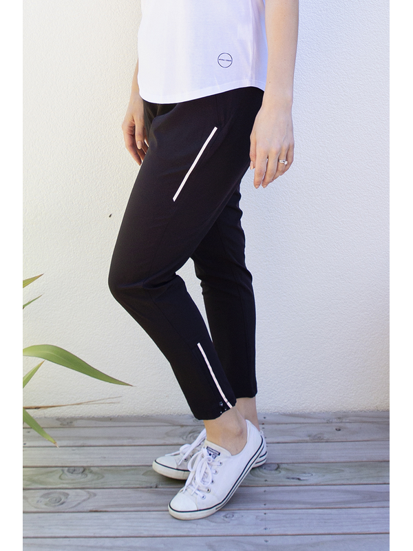 White On Black Active Jogger