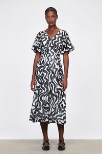 Veronika Maine Monochrome Serendipity Midi Dress