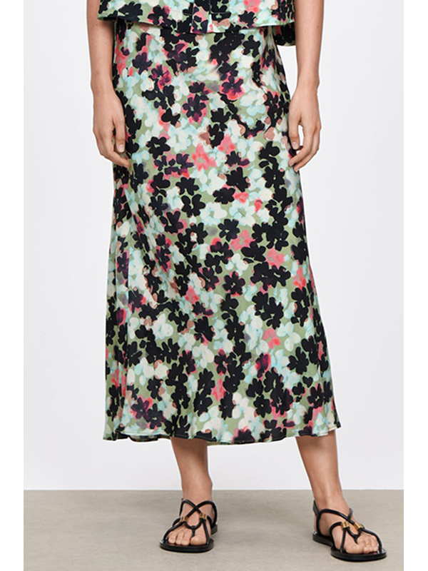 Veronika Maine European Capri Floral Bias Skirt