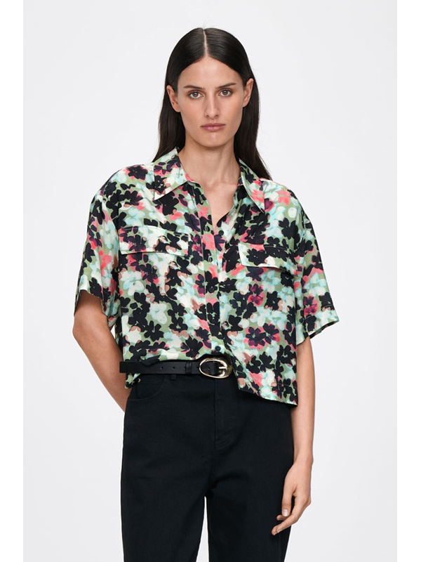 Veronika Maine European Capri Floral Shirt