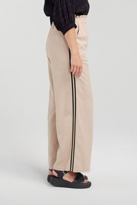 Zafina Petra Pant