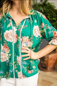 Fria The Label Floral Lace Trim Blouse