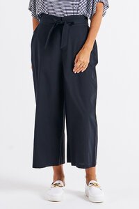 Betty Basics Cabo Crop Pant