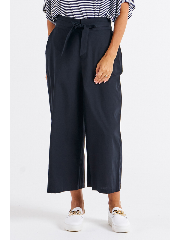 Betty Basics Cabo Crop Pant