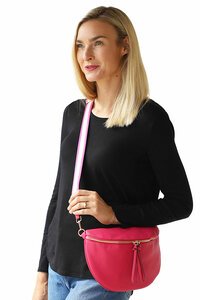 Archer House Cross Body Zip Detail Bag