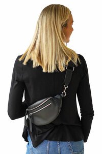 Archer House Cross Body Belt Bag