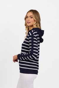 Vassalli Lightweight Pullover Hoodie