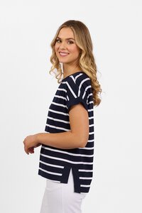 Vassalli Stripe Stepped Hem Top