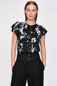 Veronika Maine Fleur Noir Bubble Sleeve Top