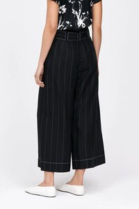 Veronika Maine Textured Pinstripe Topstitched Cropped Pant