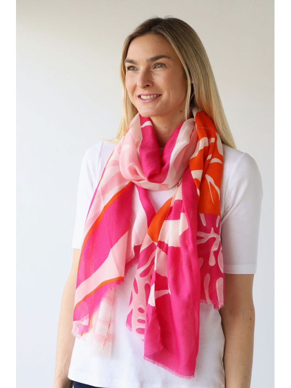 Archer House Large Leaf Print Scarf