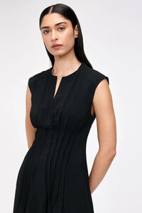 Veronika Maine Tuck Waist Dress