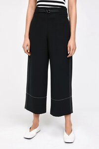 Veronika Maine Topstitched Cropped Pant