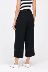 Veronika Maine Topstitched Cropped Pant