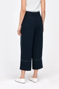 Veronika Maine Topstitched Cropped Pant