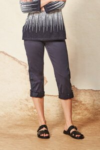 Verge Reserve Capri Pant