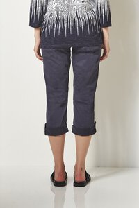 Verge Reserve Capri Pant