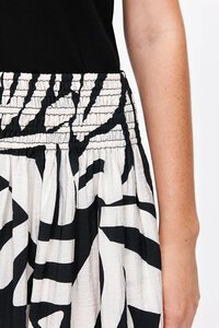 Veronika Maine Monochrome Mosaic Print Skirt